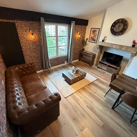 L'escapade Du Marche Couvert Apartment